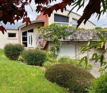 Pleguien Bed & Breakfast | La Chambre de Kerly