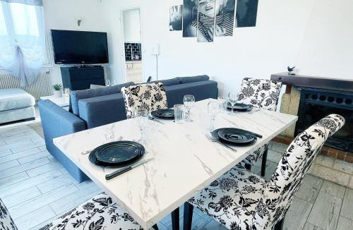 Cauroy-les-Hermonville House | La Colridienne, maison spacieuse et cosy, jardin