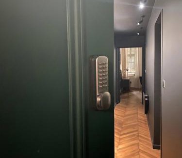 Nancy City Centre Apartment | La Cour