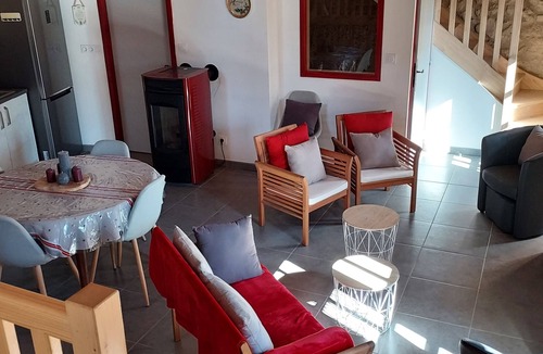 Roquefixade House | La Cousteto accommodation in a 17th century fortified house