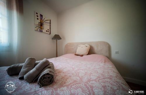 Bezouce Villa | La Dolce Villa
