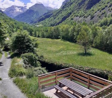 Gavarnie-Gedre House | la fario