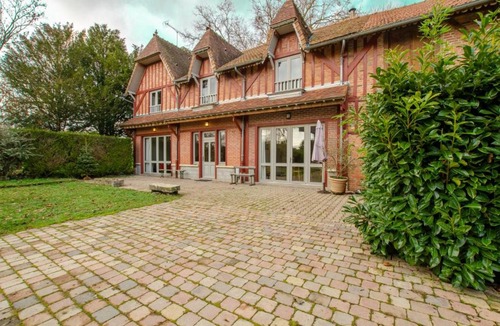 Mery-sur-Seine House | La ferme du château