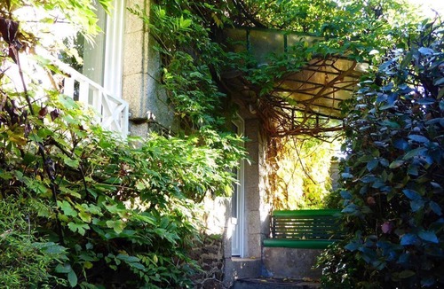Plouer-sur-Rance House | "La Glycine" vacation home in Brittany, close to the sea with a German-speaking family