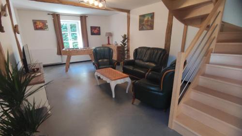 Neufmanil House | La goutelle
