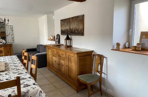 Flavigny House | La Grange de Flavigny