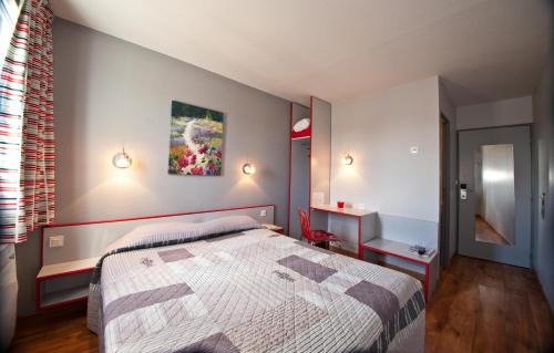 Nitry Hotel | La Grange de Marie