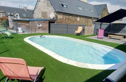 Saint-Thelo Cottage | La Grange - Gite in St-Thélo in the Cotes d'Armor in the heart of Brittany
