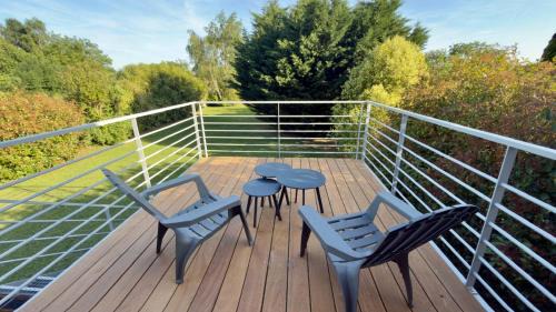 Borderes-sur-l'Echez Apartment | La Grange Moderne, entre Montagnes & Océan