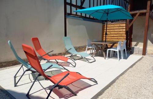 Montmorency-Beaufort House | "La Lavandière" climatisation Restauration Parking Privé