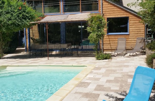 Druelle Balsac House | La Maison aux Volets Bleus