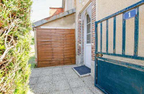 Crancey House | La maison d'à côté