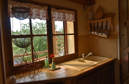 Dun-sur-Meuse Cottage | La maison de Tante Hélène gîte pour deux