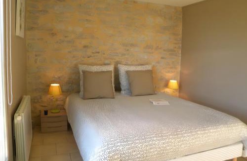 Grezes House | La Maison des Trois Lacs