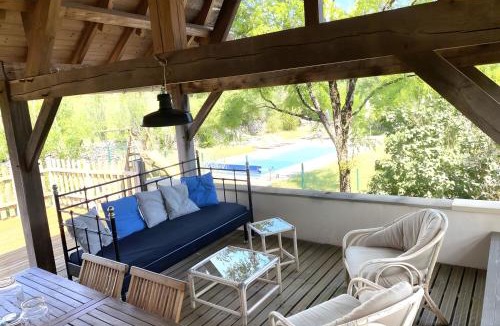 Grezes House | La Maison des Trois Lacs