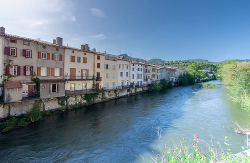 Quillan House | La Maison du Quai - Proche des Grottes du Planal