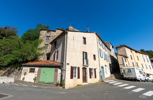 Quillan House | La Maison du Quai - Proche des Grottes du Planal