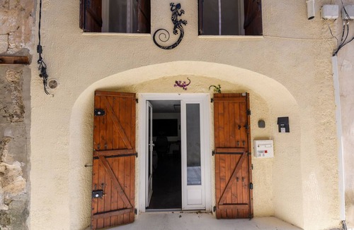 Montfrin House | La Maison Gecko Montfrin - Proche du Pont du Gard