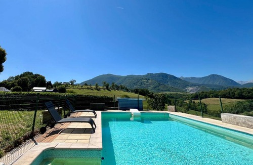 Lestelle-Betharram House | La Maison Lou Nis - 8 personnes - Piscine