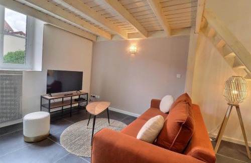 La Chapelle-Saint-Luc Apartment | La Malterie Loft in old factory - Mon Groom