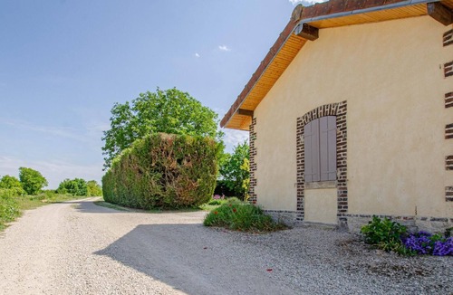 Charmont-sous-Barbuise House | La Met au Loup - Charmont Sous Barbuise