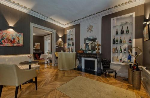 Old Town Apartment | La Nuit au Quai Suite de Luxe ARBANE