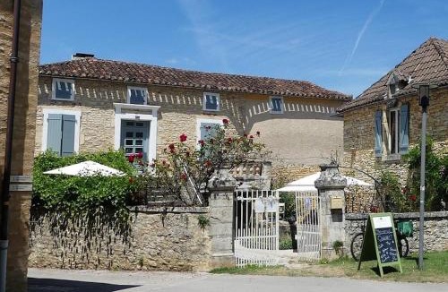 Les Arques House | La P'tite Place