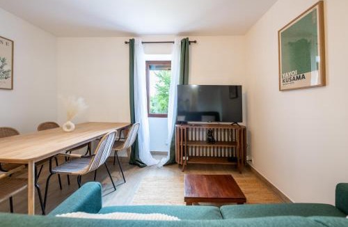 Longueville House | La Parenthèse - maison climatisée et rénové - jardin - barbecue