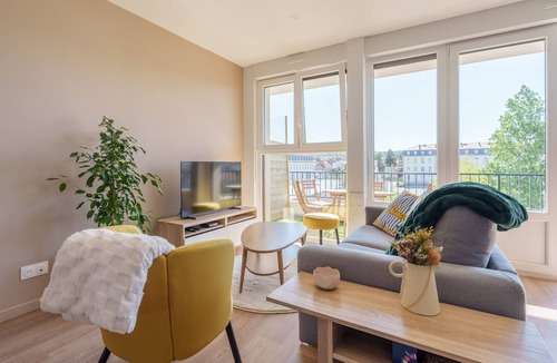 Haussonville-Blandan-Mon Desert-Saurupt Apartment | La Parenthèse Thermale - Appt avec parking privé