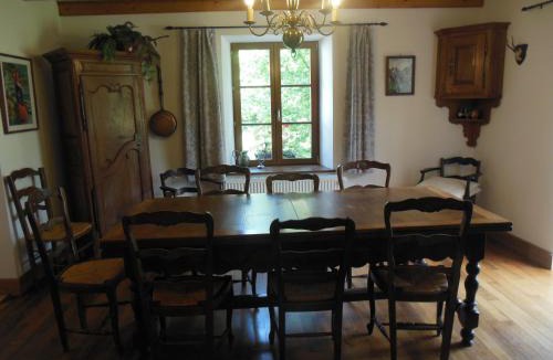 Le Saulcy House | La Parrière