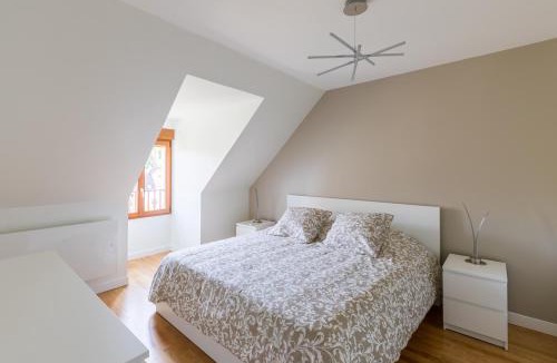 Chalautre-la-Petite House | La Petite Chalautrière - Avec grand jardin