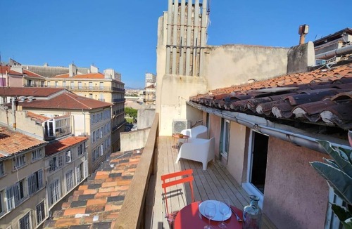 Hotel-de-Ville Apartment | La Petite Lucarne - Vieux Port, Center Marseille/Panier