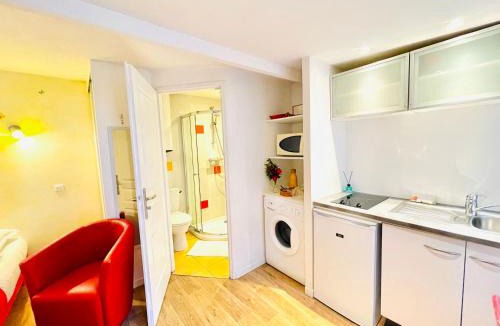 La Croix Rousse House | La petite Maison dans la Croix Rousse