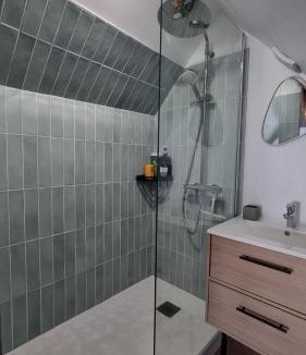 Payns House | La petite maison en champagne