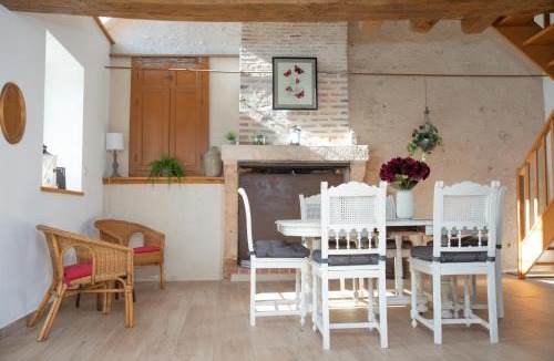 Couddes House | La petite Touche