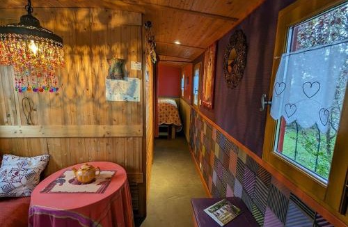 Sercoeur Bed & Breakfast | La Roulotte d'Arthur