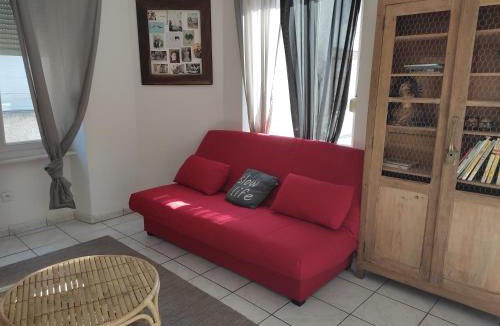 Saint-Maurice-sous-les-Cotes House | La Slow Life