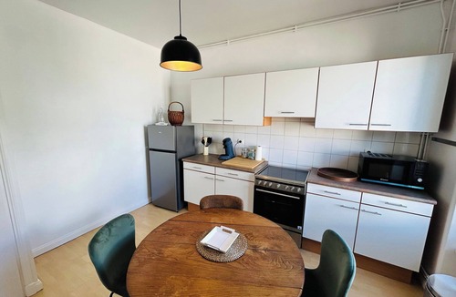 Hincmar Apartment | La Suite Gambetta | Cathédrale