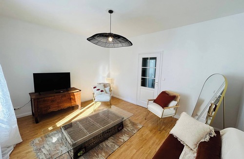 Hincmar Apartment | La Suite Gambetta | Cathédrale