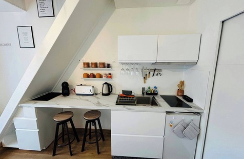 Reims City Centre Apartment | La Suite Marie Stuart | Hypercentre
