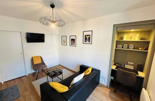 Reims City Centre Apartment | La Suite Marie Stuart | Hypercentre