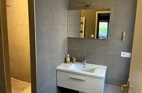 Kaysersberg Apartment | La Suite - Romantic escape with spa and private sauna, Beautiful suite with spa, sauna and parkin