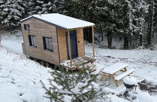 Entre-deux-Eaux Ski Chalet | La Tiny Une autre façon de voyager