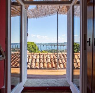 Lesa Bed & Breakfast | La TORRETTA Studios & Suite