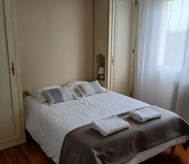 Claracq House | La Vie Autrement - Maison à la campagne