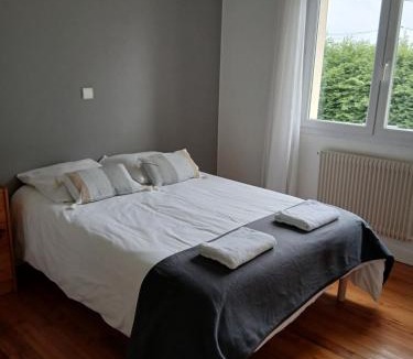 Claracq House | La Vie Autrement - Maison à la campagne