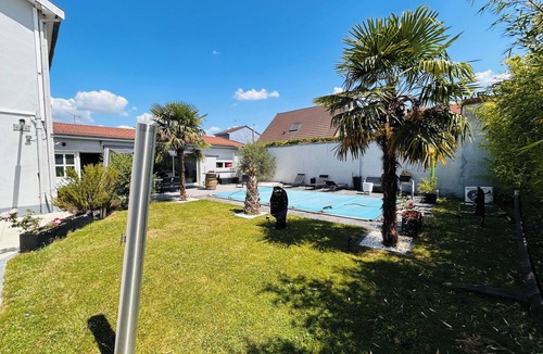 Epinettes House | La Villa Clauzets | Piscine