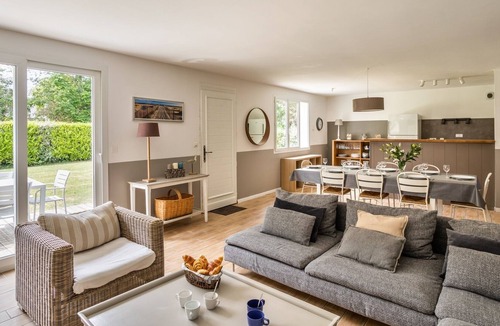 Saint-Cast-le-Guildo House | La VILLA PEN GUEN - à 500 mètres de la plage - 14 personnes - 6 chambres