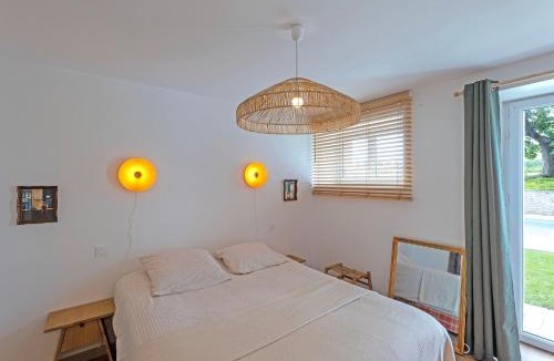 Guitte House | La Ville Barbier - Belle maison avec piscine