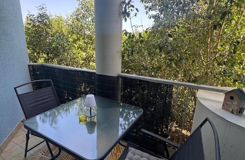 Lardenne Apartment | La Ville Rose